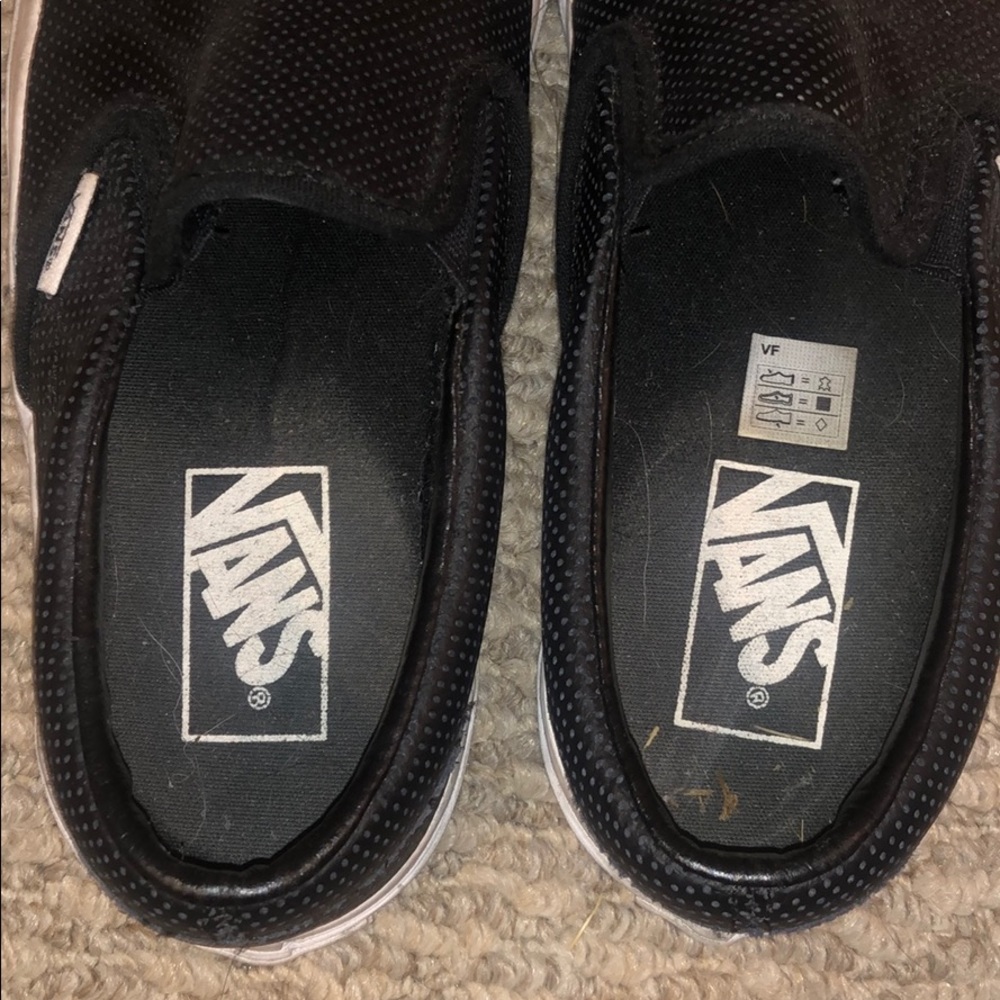 Vans - Picture 3 of 6